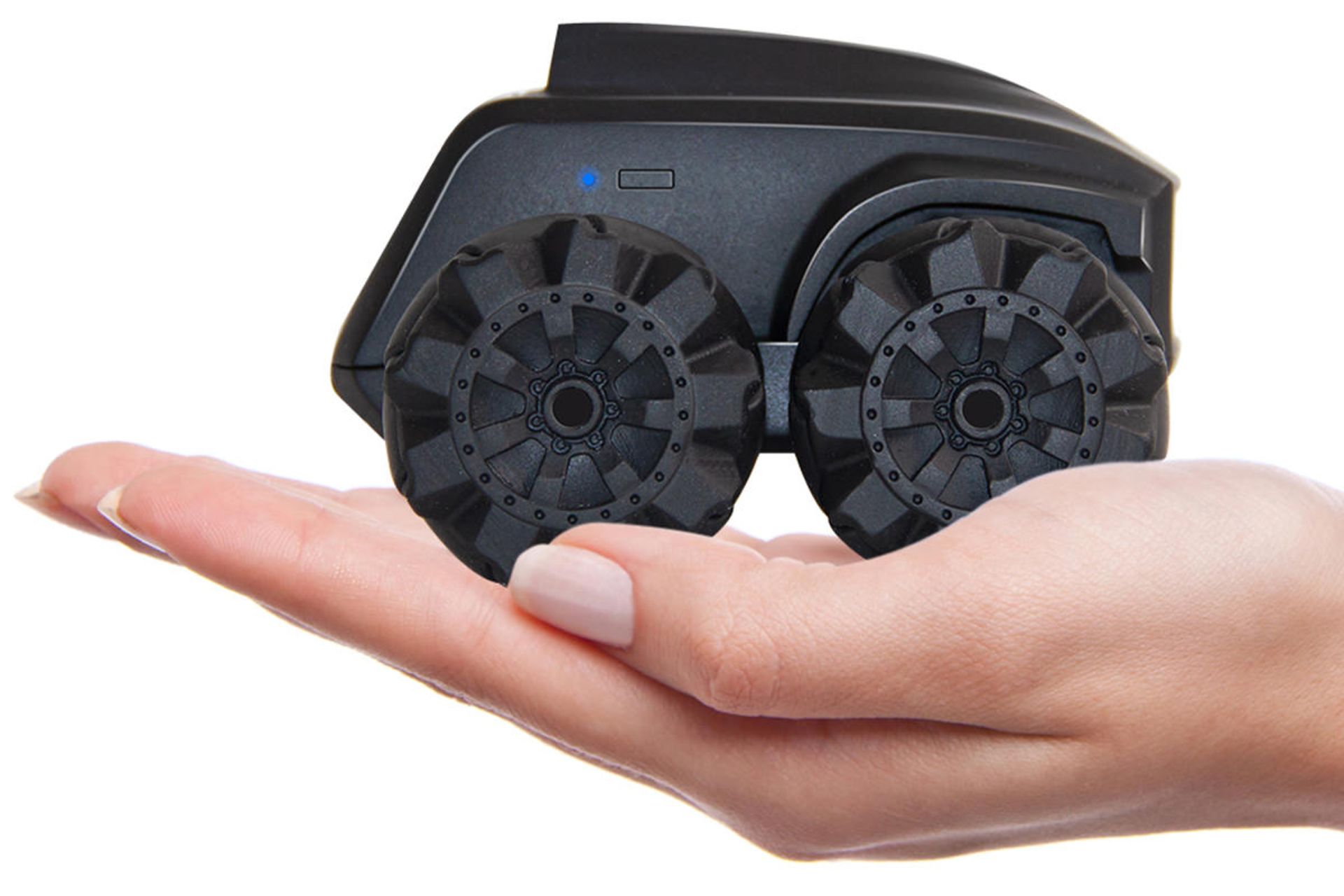 ربات Moorebot Scout در کف دست