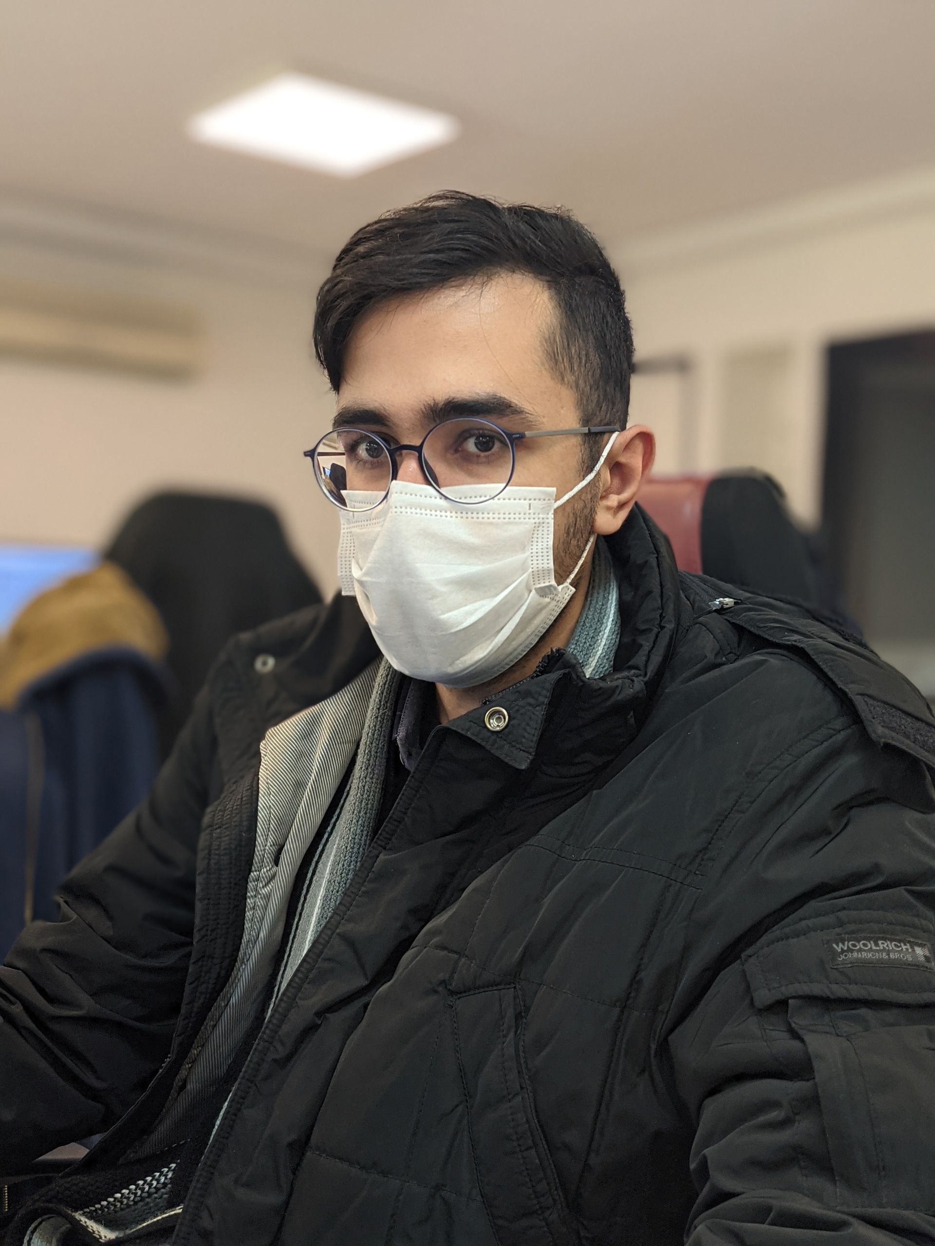 عکس نمونه پرتره پیکسل ۵ در طول روز - کیوان هندی