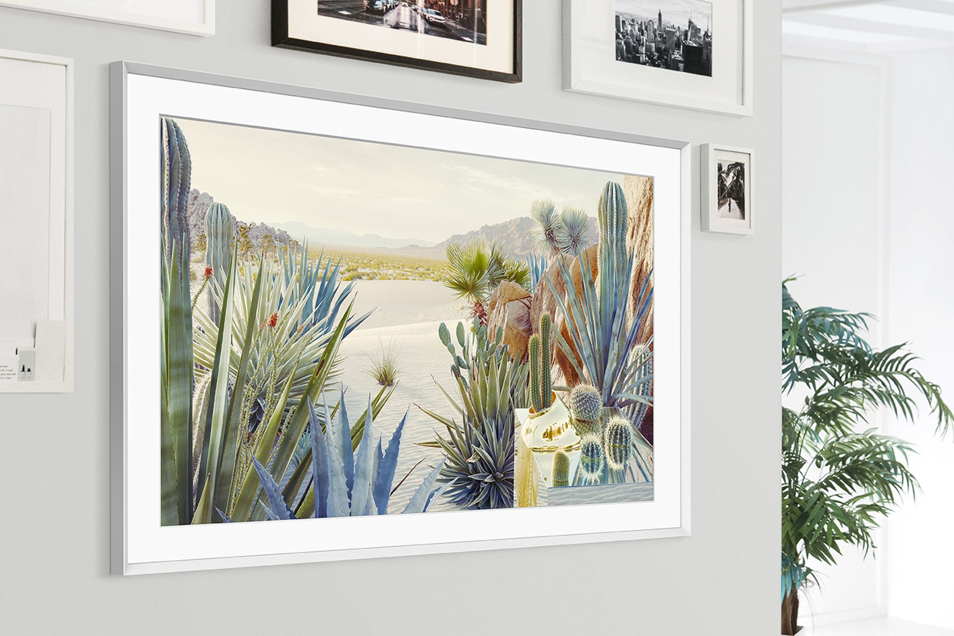 تلویزیون سامسونگ The Frame روی دیوار