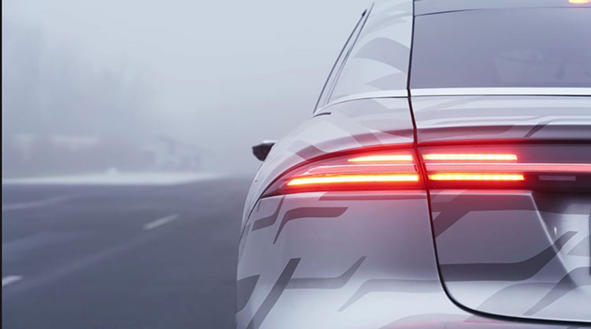 اتومبیل ویژن-اس سونی