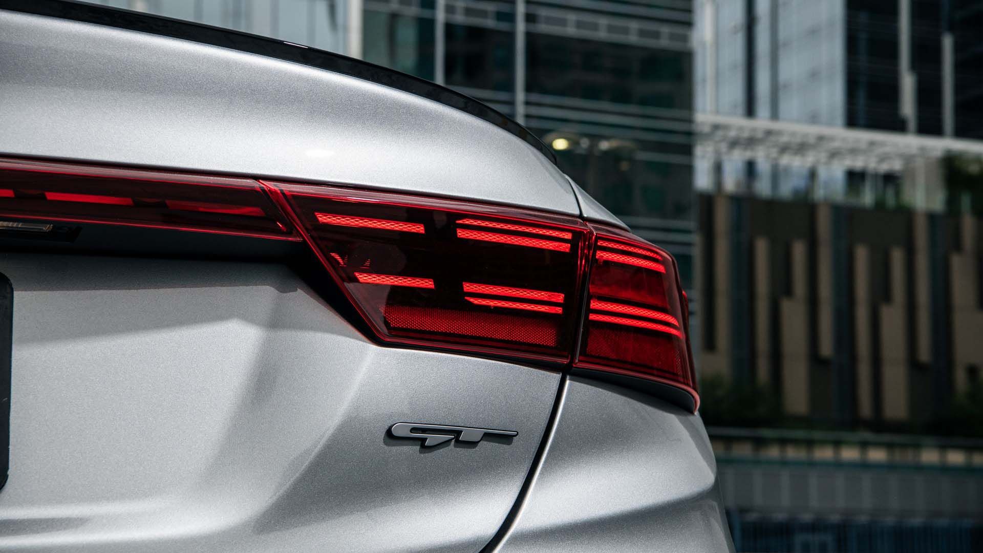 چراغ عقب کیا فورته 2022 / 2022 Kia Forte