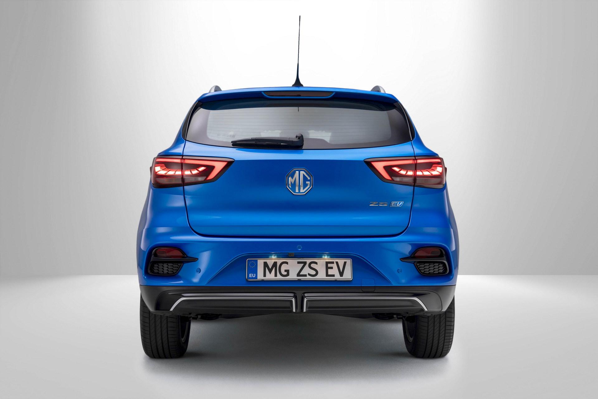 MG ZS EV 2022 نمای عقب شاسی بلند برقی ام جی