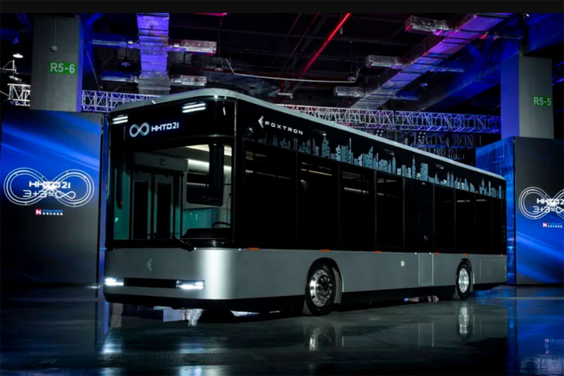 خودروی برقی فاکسکان