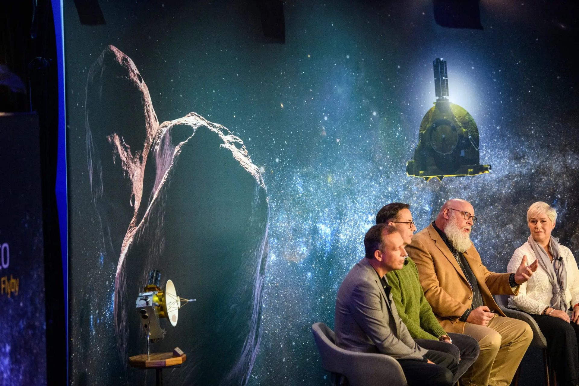 هال لویسون پژوهشگر ارشد ماموریت لوسی