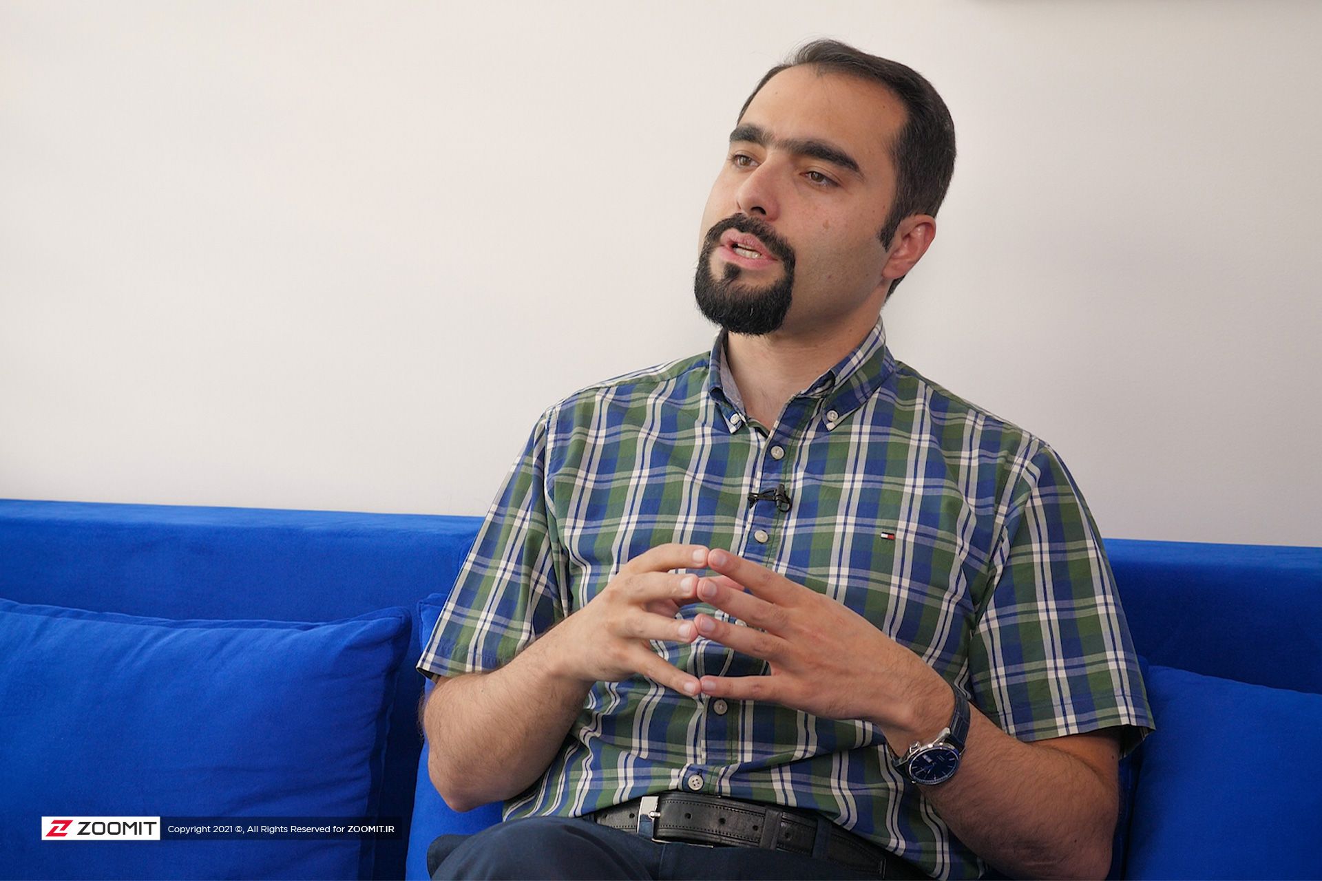 مدیرعامل صباویژن درحال صحبت