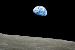 ماه در آینده‌ای دور زمین را تنها خواهد گذاشت
