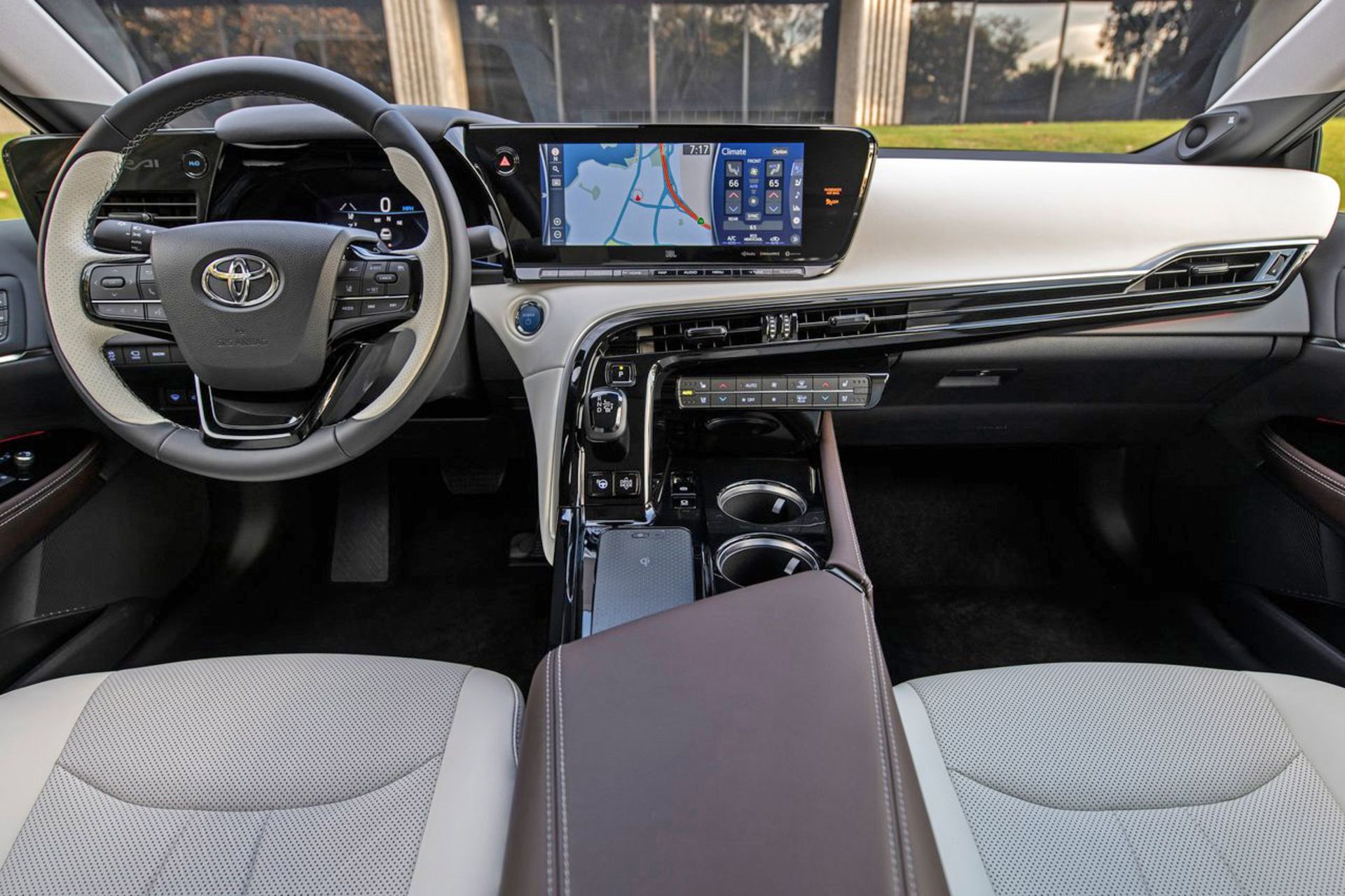 Toyota Mirai نمای داخلی تویوتا میرای 2021