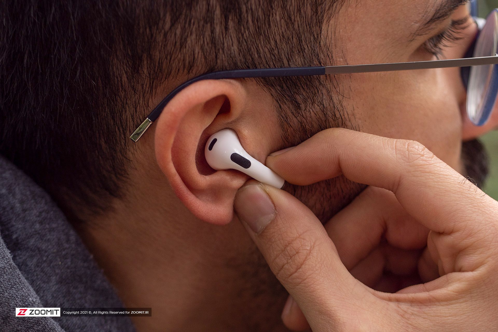 ایرپاد ۳ اپل در گوش - حسگر نیرو