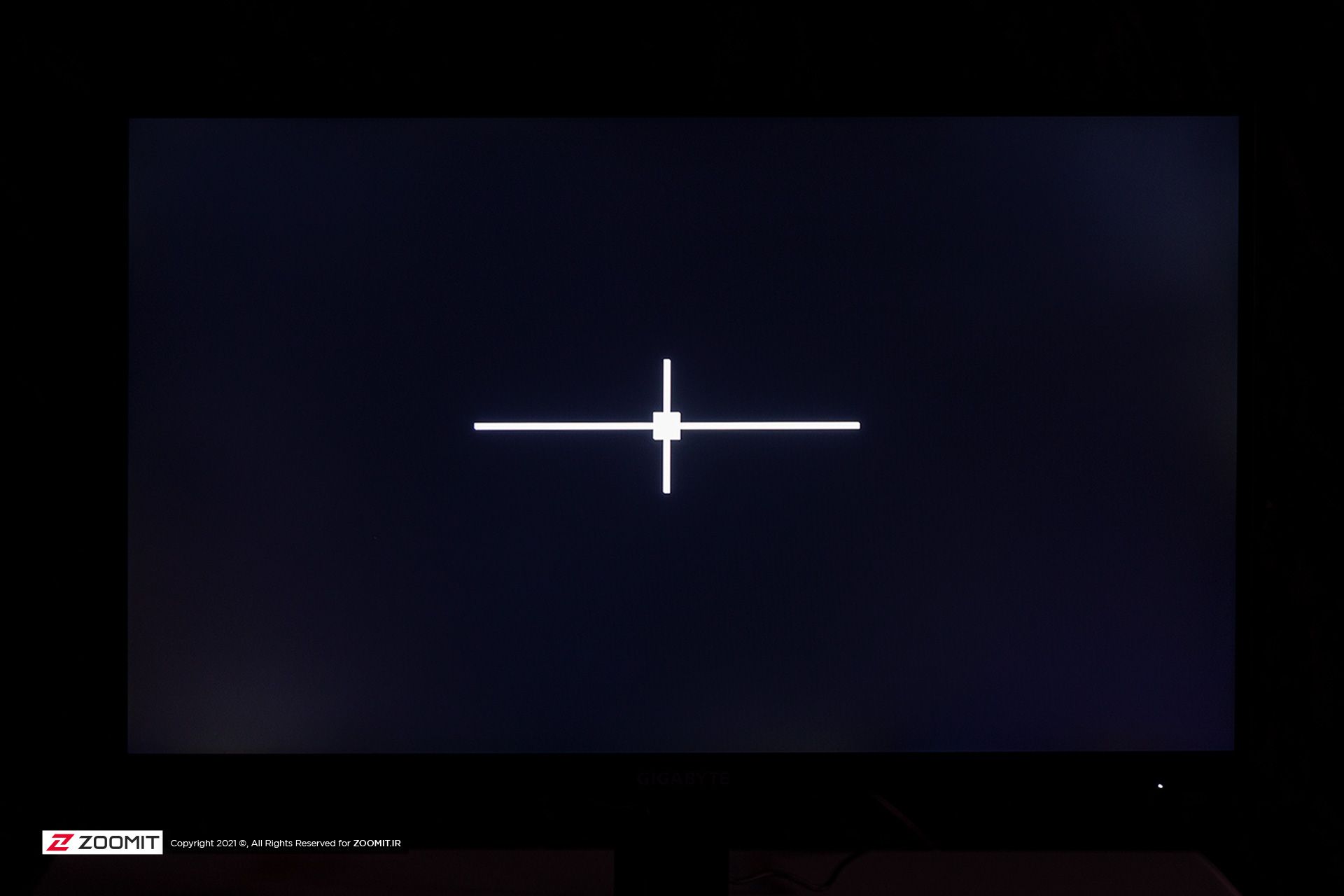 تست نشت نور مانیتور گیمینگ M27Q گیگابایت