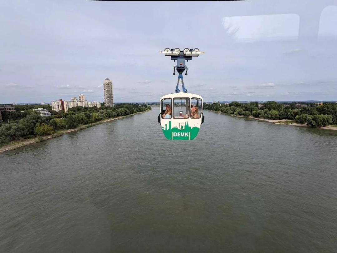 cable-car-rhein-seilbahn-google-pixel-6-magic-eraser