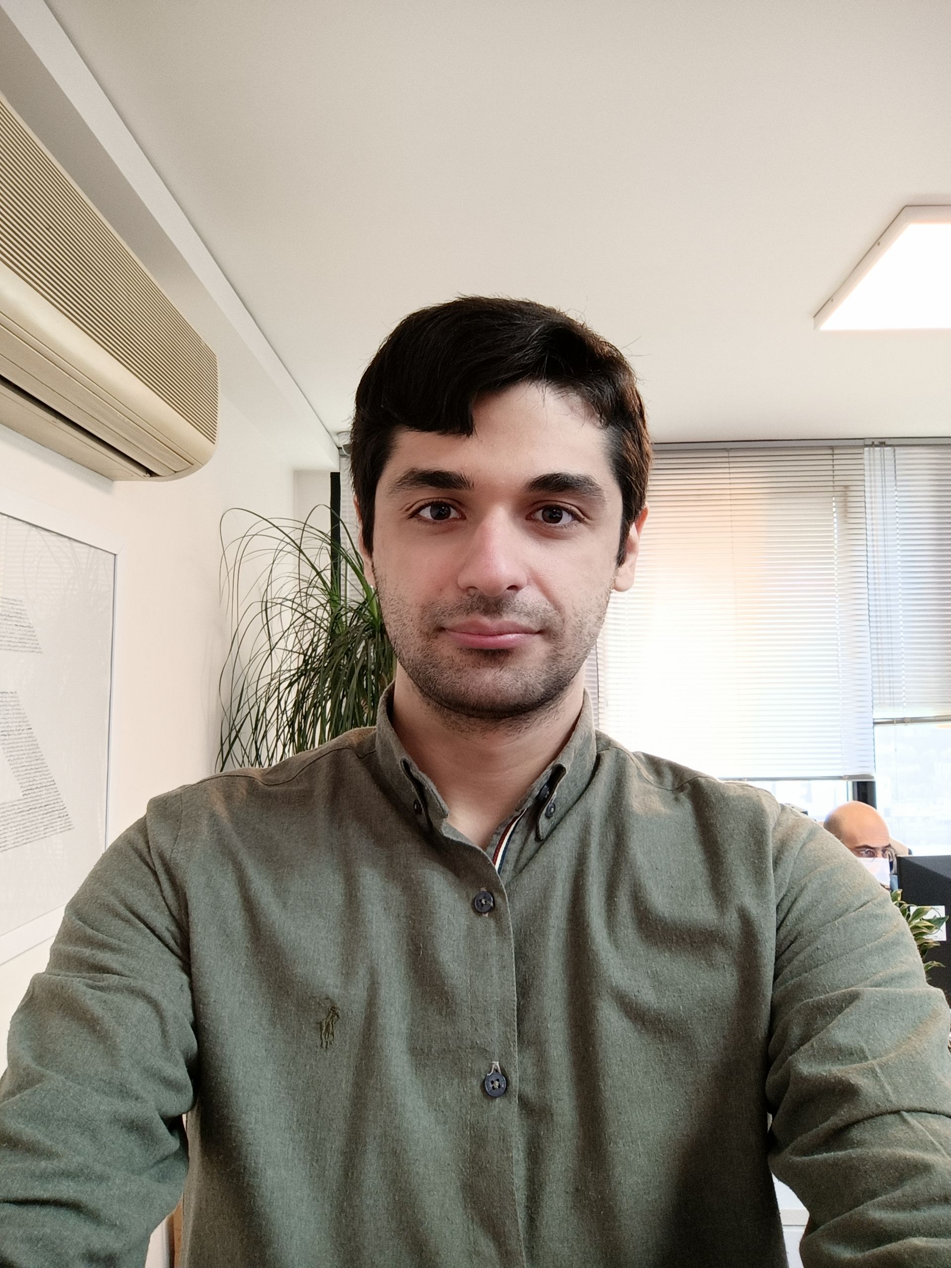 عکس سلفی پوکو X3 GT