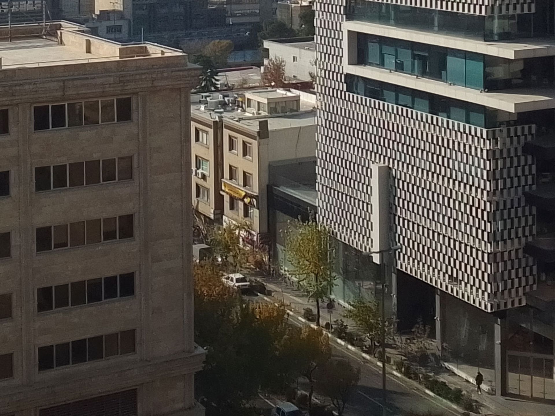 برش واقعی عکس HDR دوربین ریلمی C11