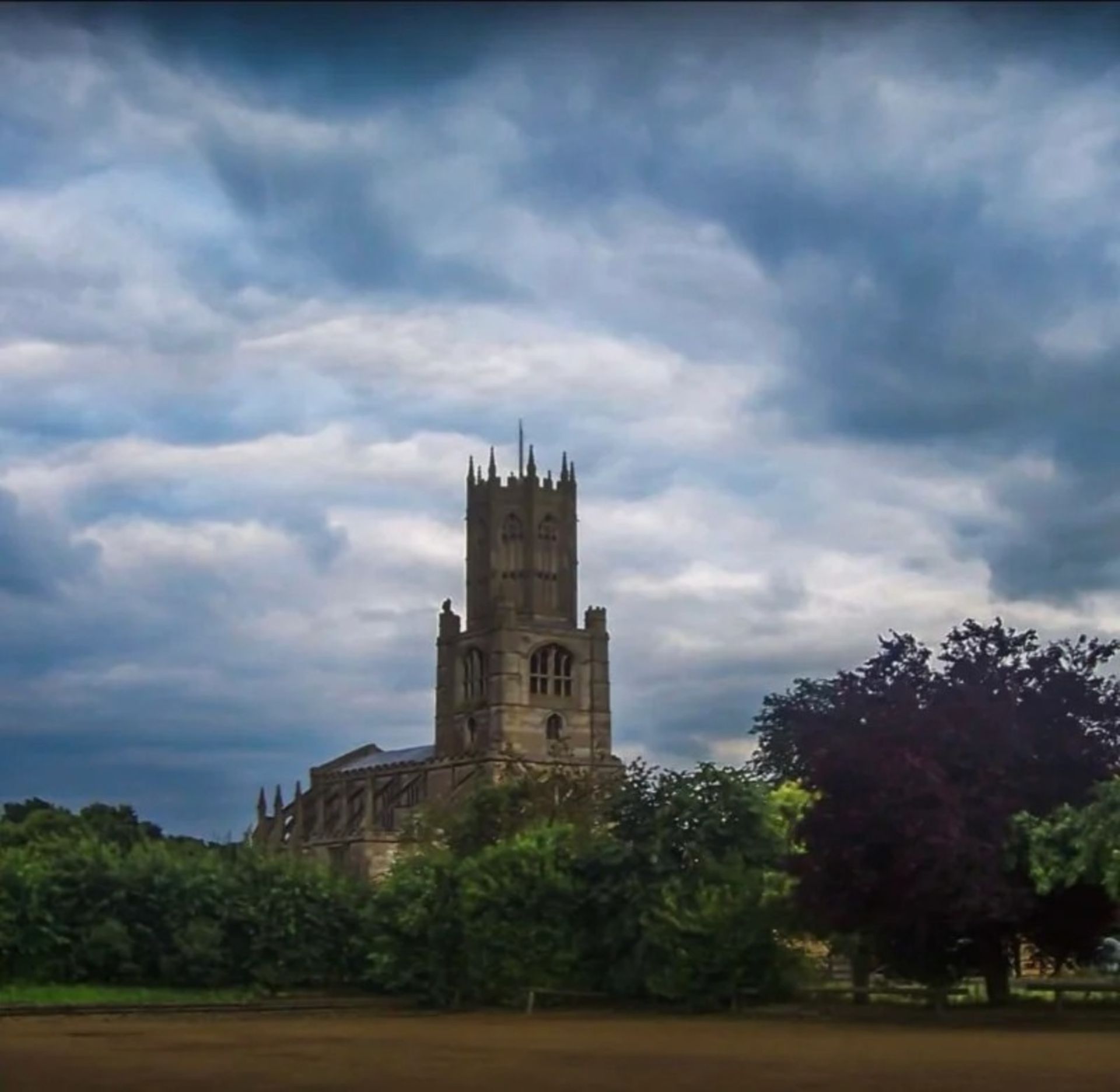 چالش سفر در جهان / گروشاتس