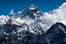 آیا کوه اورست واقعا بلندترین کوه روی زمین است؟