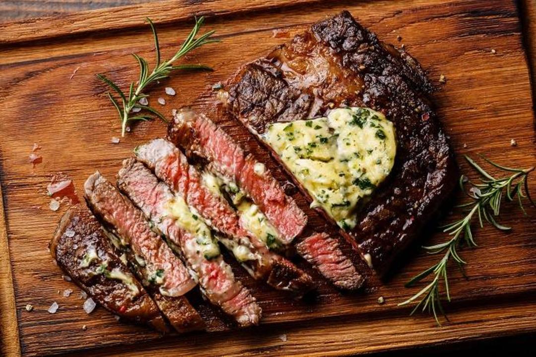 گوشت قرمز / red meat