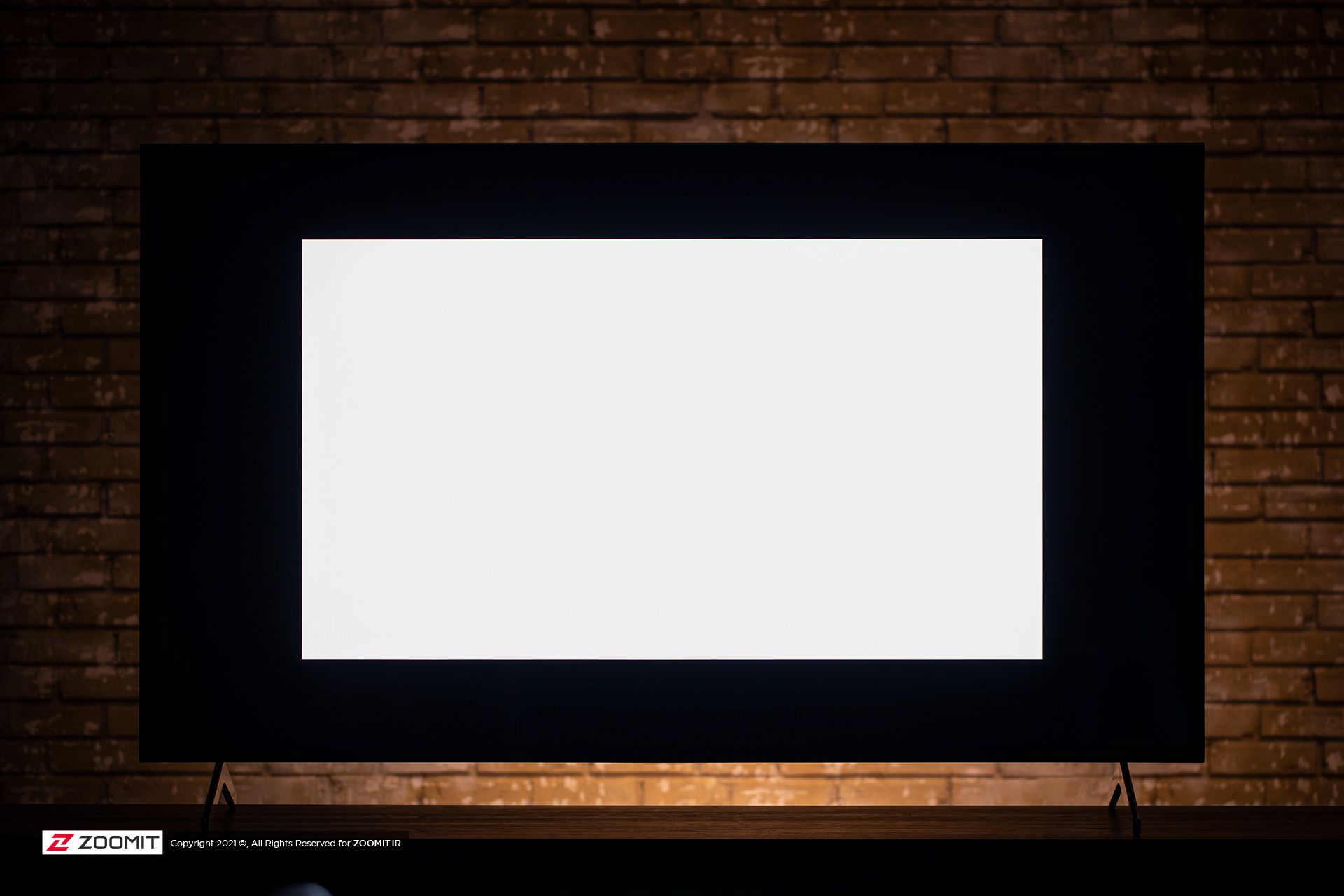 الگوی سفید و مشکی در تلویزیون Bravia X90J سونی