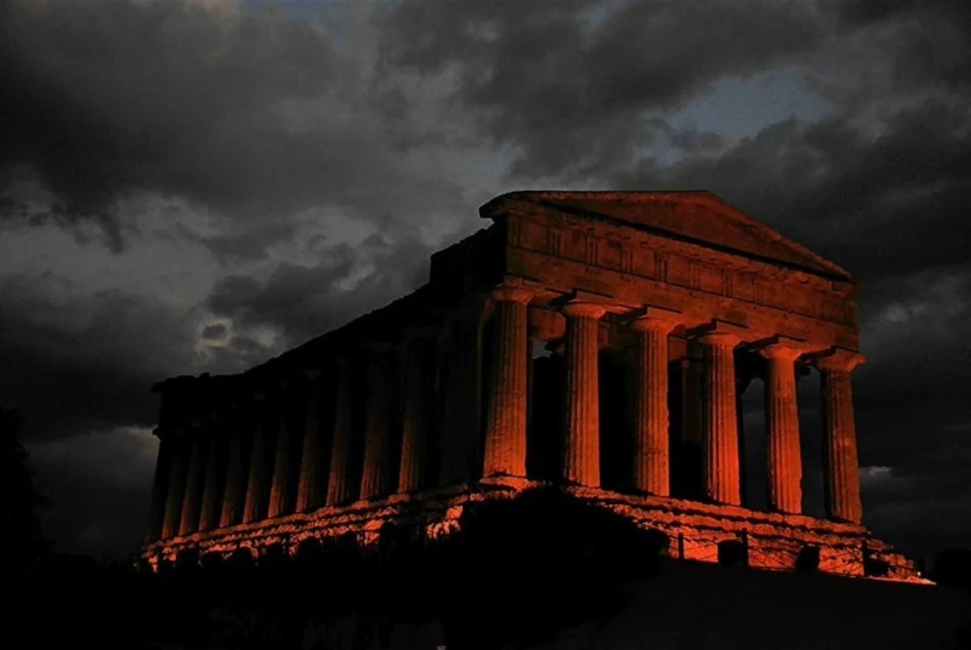 چالش سفر در جهان / گروشاتس