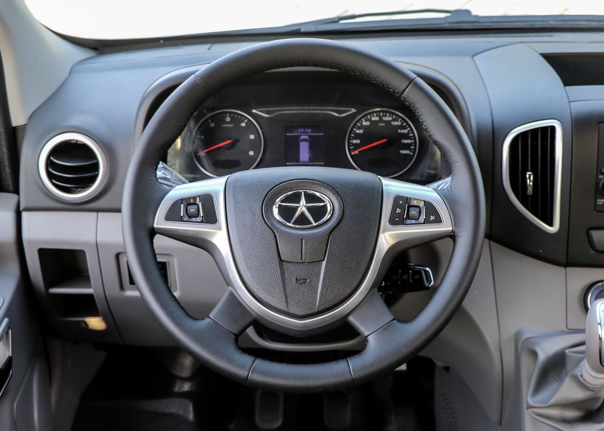 jac sunray  ون مینی بوس جک سانری آرین دیزل نمای فرمان 