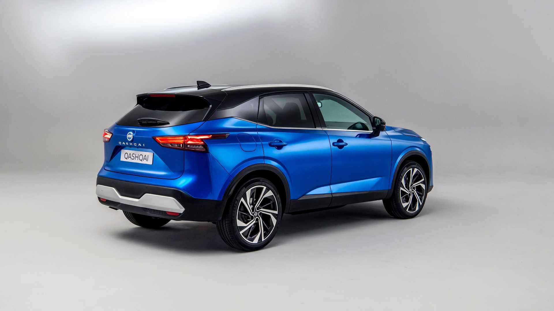 Nissan Qashqai 2021 نیسان قشقایی نمای سه رخ عقب
