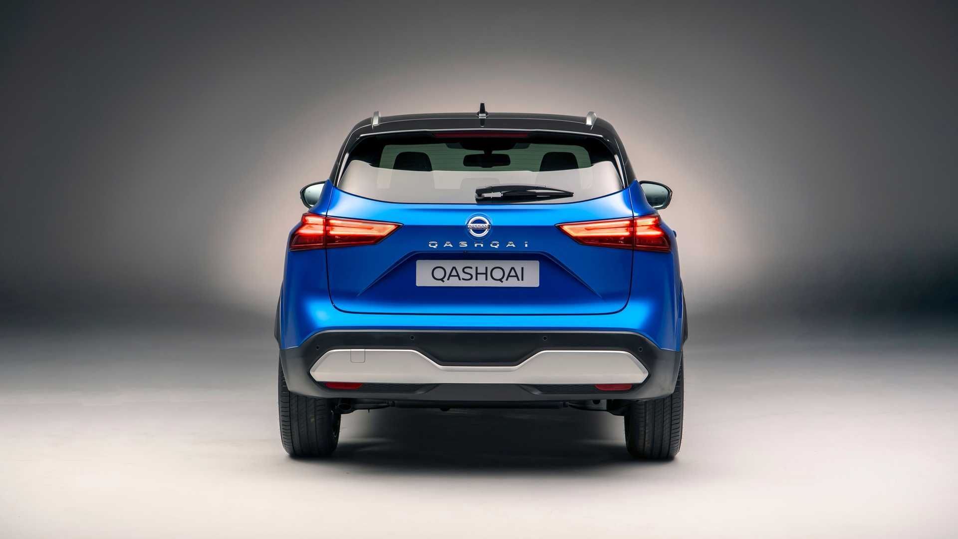 Nissan Qashqai 2021 نیسان قشقایی نمای شب