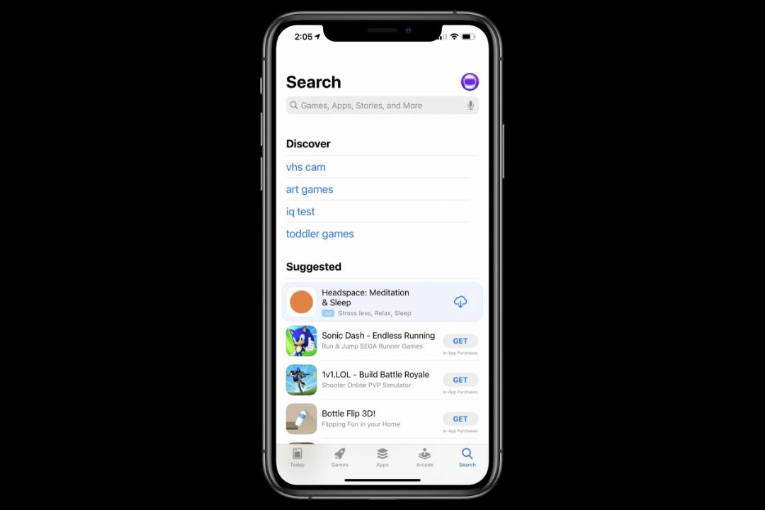 آیفون اپل از نمای جلو صفحه جستجو اپ استور بخش تبلیغات جدید در iOS 14.5