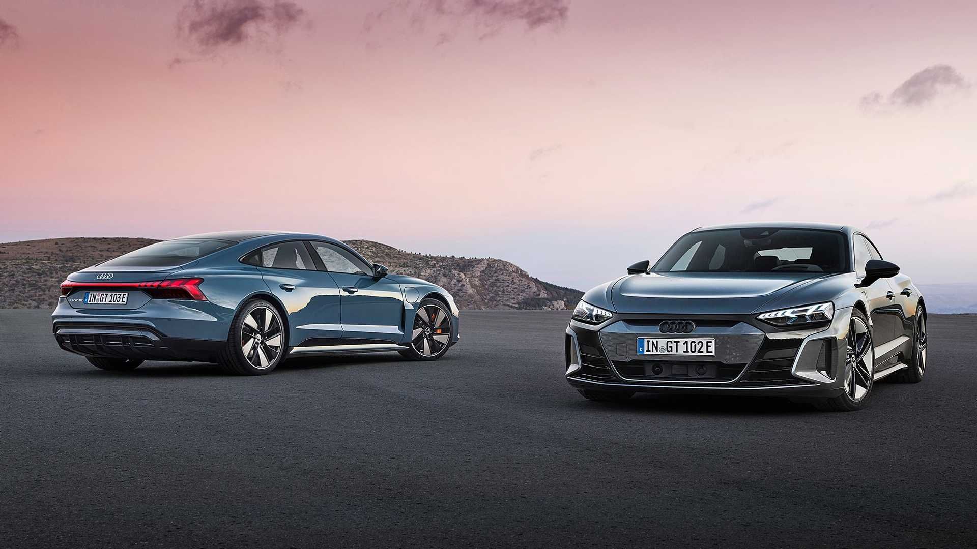 AUDI e-tron GT quattro  آئودی ای ترون جی تی نمای گروهی