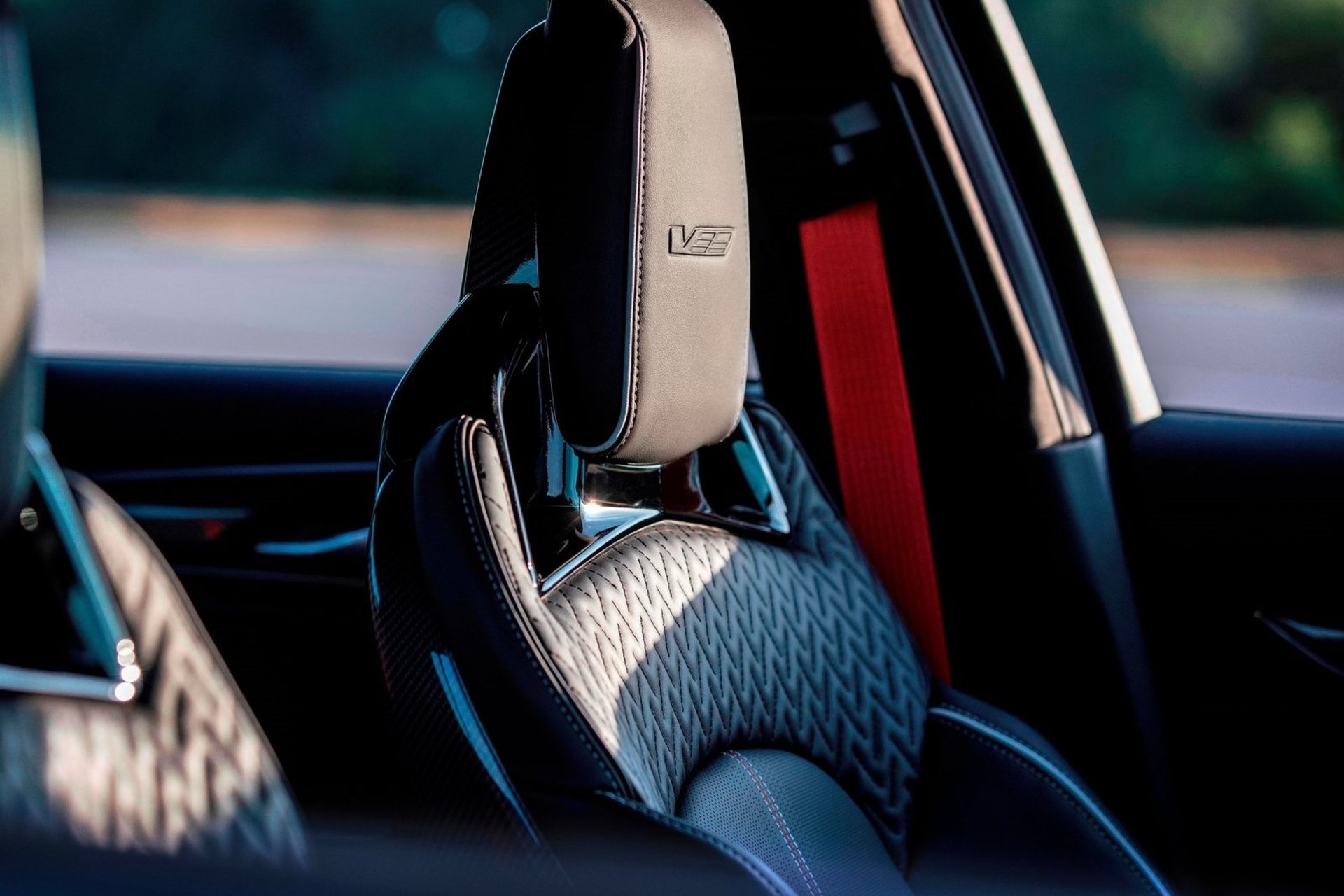 Cadillac CT5-V Blackwing کادیلاک سی تی5 بلک وینگ نمای صندلی