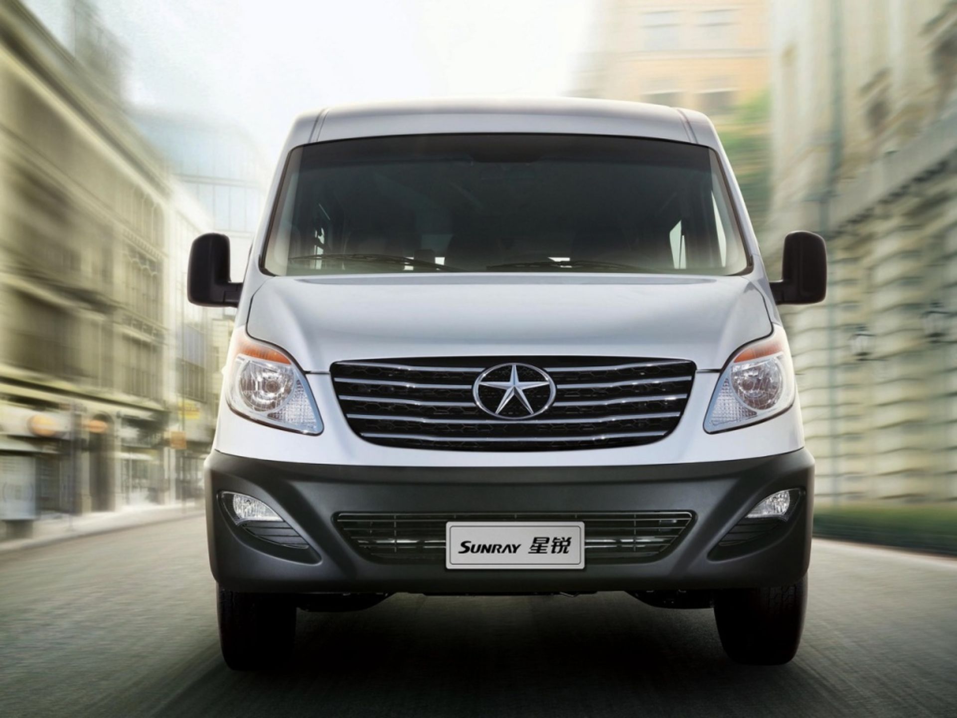 jac sunray  ون مینی بوس جک سانری آرین دیزل نمای مقابل