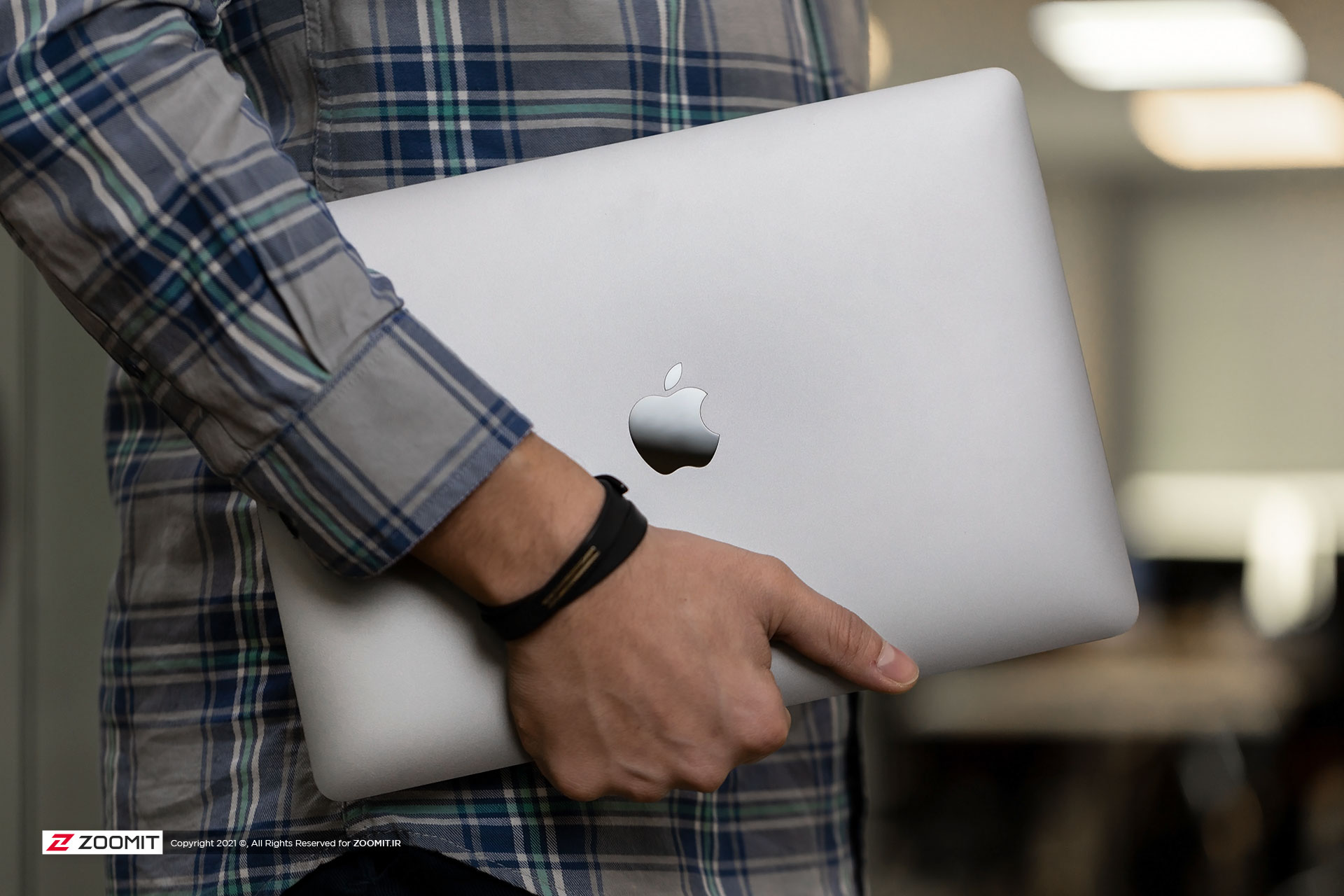 مک بوک ایر فقط ۱۸ میلیون تومان؛ تخفیف ویژه لپ تاپ اپل
