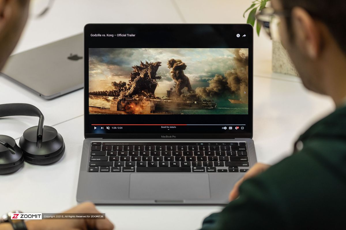 تماشا تریلر Godzilla vs Kong روی لپ تاپ مک بوک پرو M1
