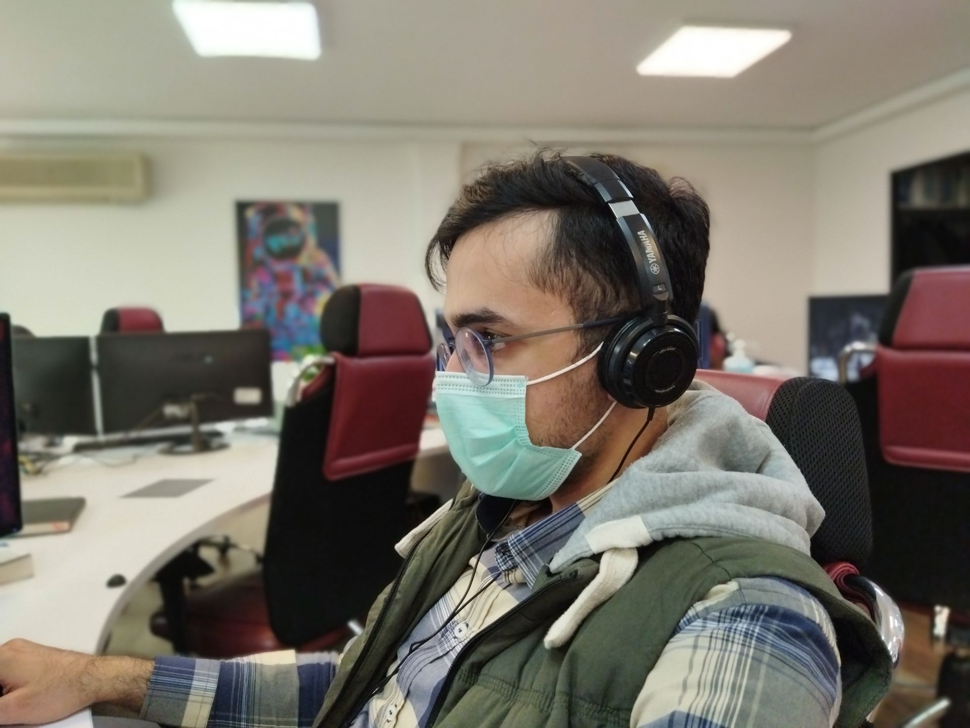 نمونه عکس پرتره با پوکو ام ۳ فرهنگ کامران