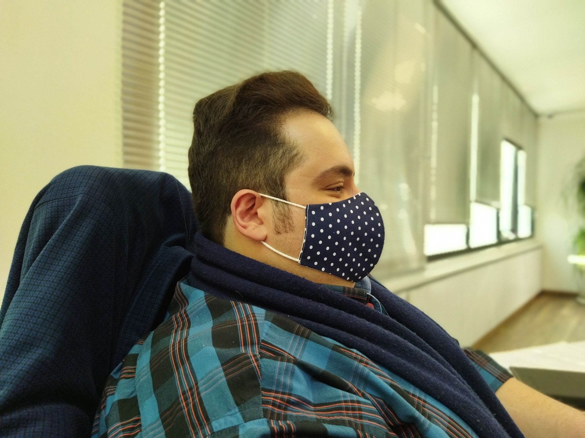 نمونه عکس پرتره با پوکو ام ۳ فرهنگ