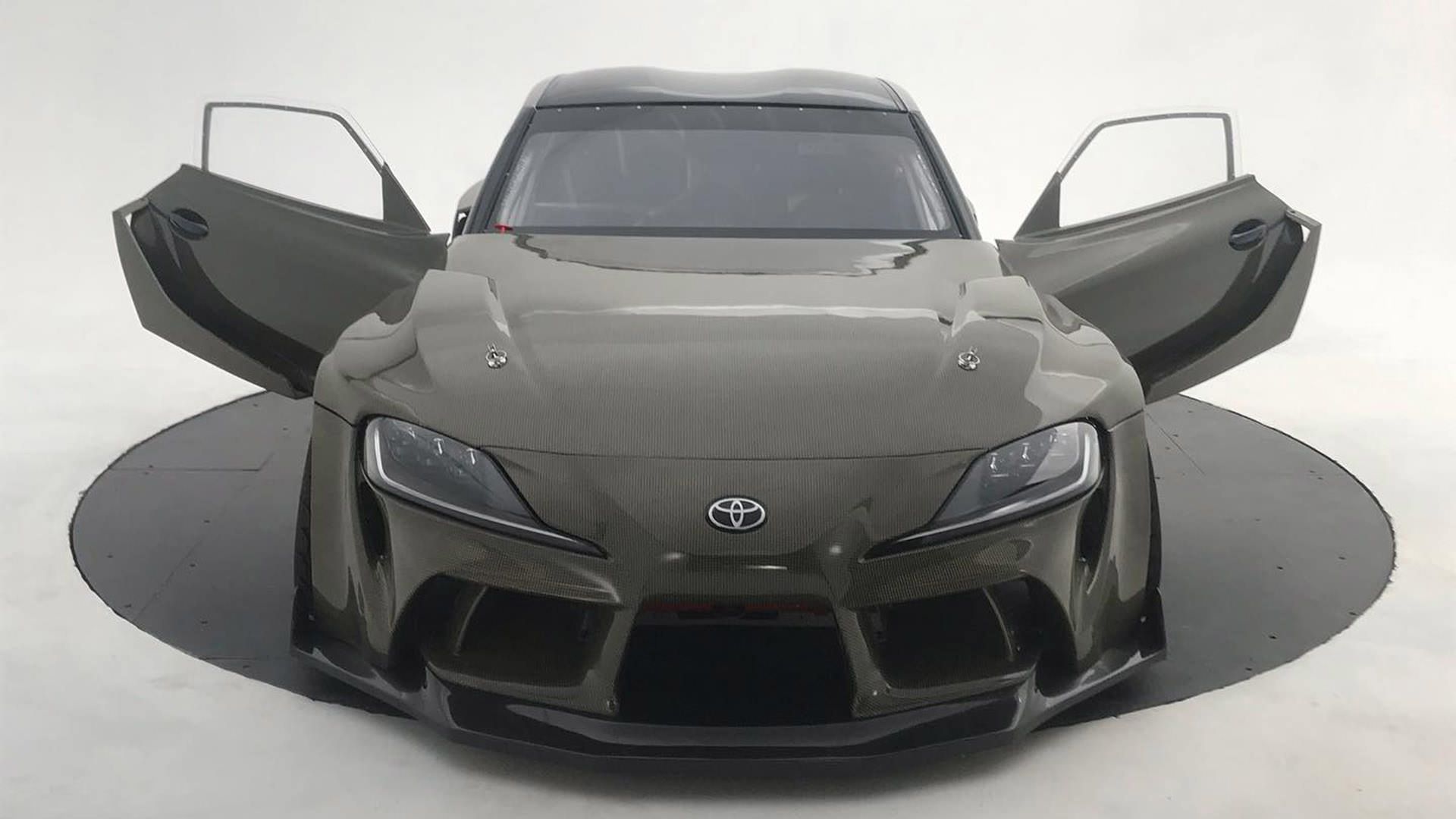 نمای جلو تویوتا سوپرا دریفتر / Toyota Supra Drifter سبز رنگ