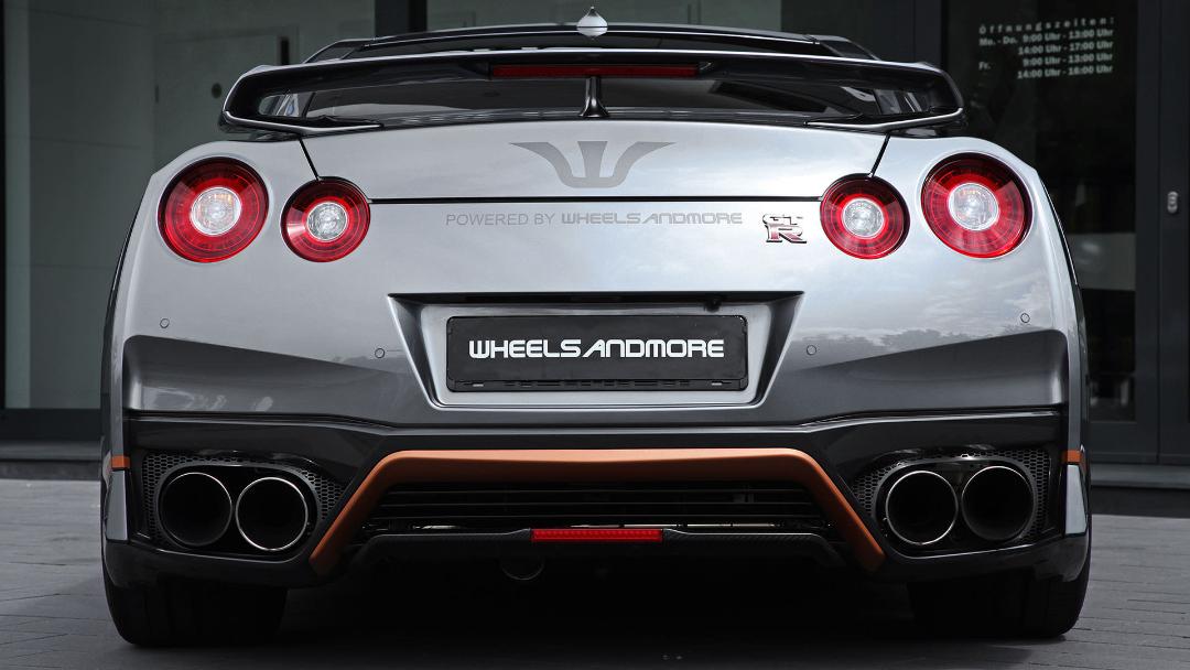 نمای عقب نیسان جی تی آر کرنک زیلا / Nissan GT-R تیونینگ ویلزاندمور / Nissan GT-R Tuning Project „CrankZilla“ by Wheelsandmore خاکستری 