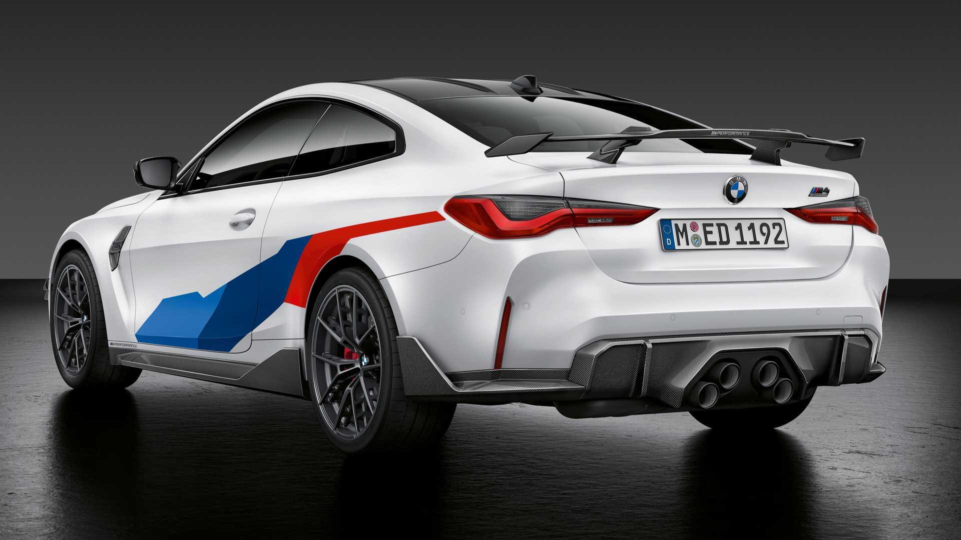 کوپه بی ام و ام 4 /  BMW M4 Coupe سفید رنگ