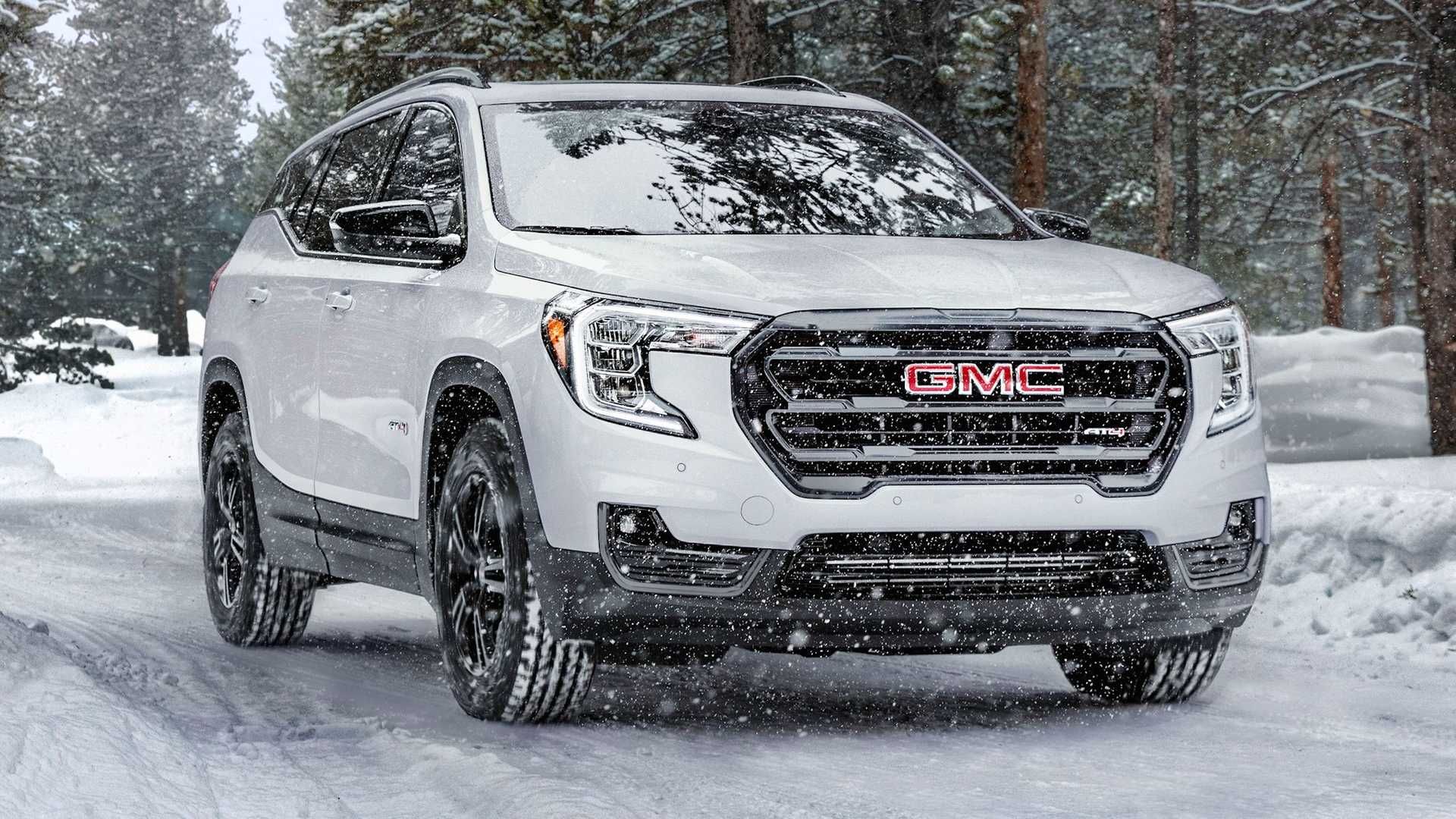 شاسی بلند جی ام سی ترین / 2022 GMC Terrain سفید رنگ در برف