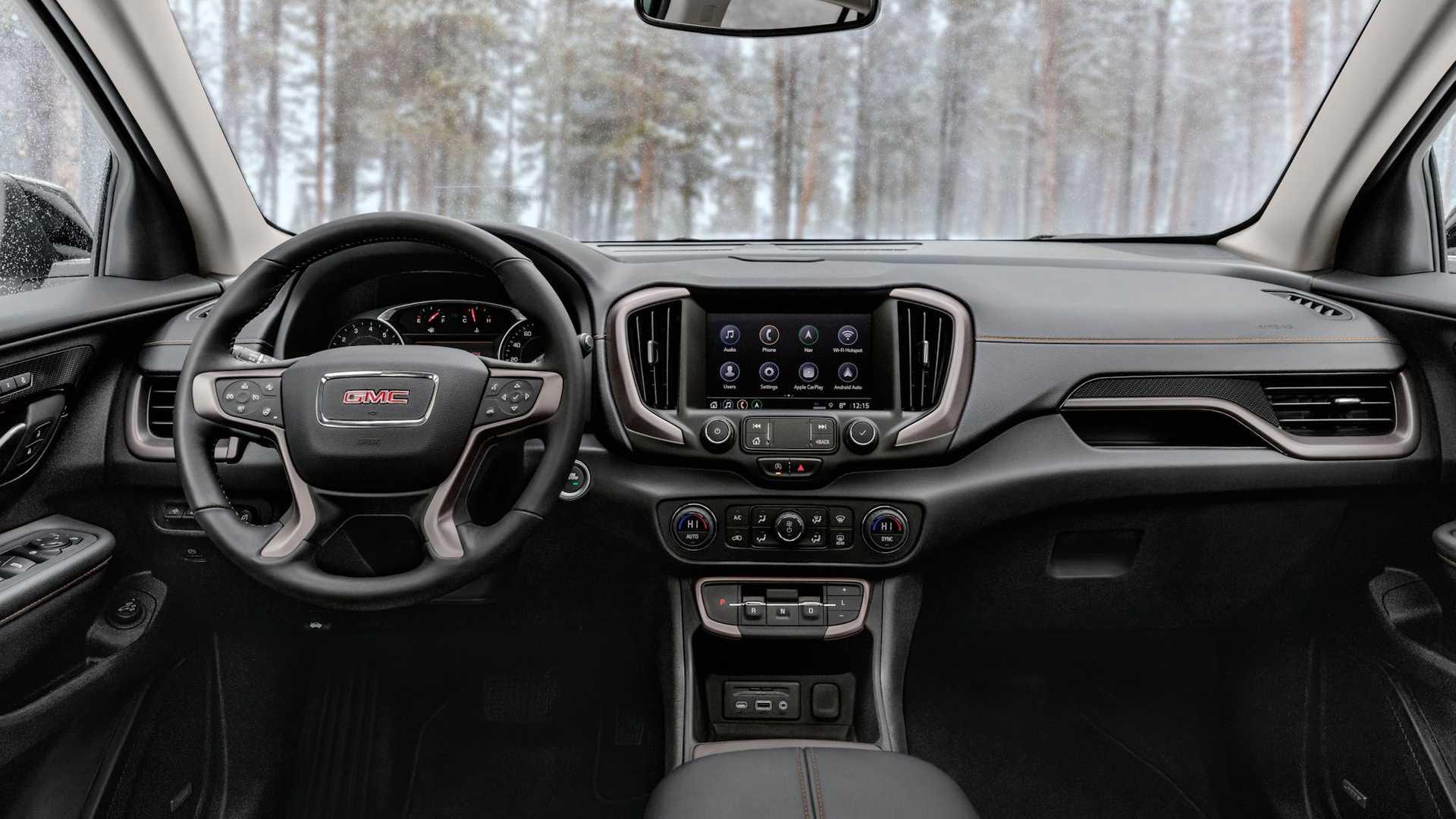 نمای کابین شاسی بلند جی ام سی ترین / 2022 GMC Terrain