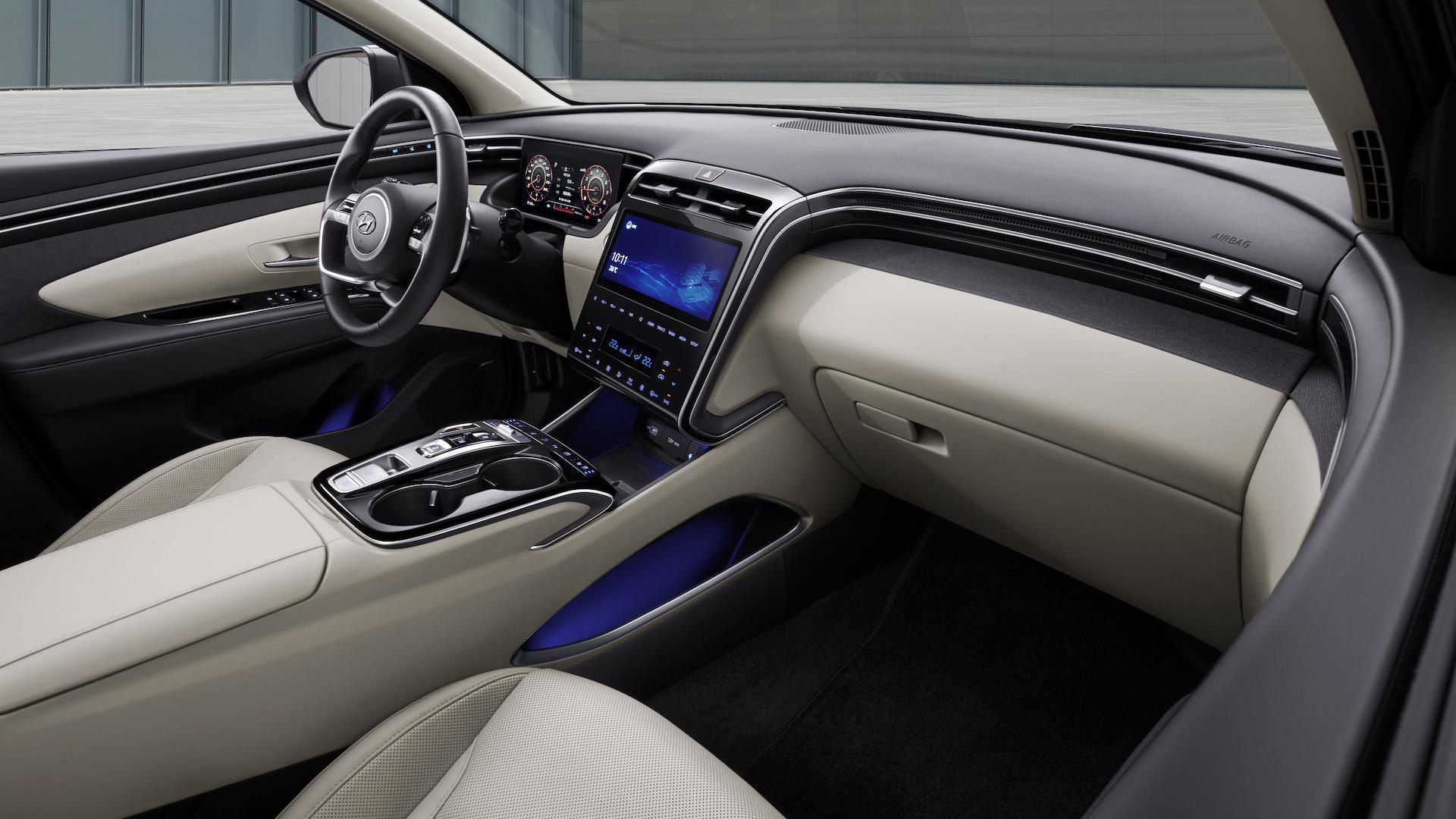 کابین کراس اور هیوندای توسان پلاگین هیبرید / 2022 Hyundai Tucson Plug-In Hybrid