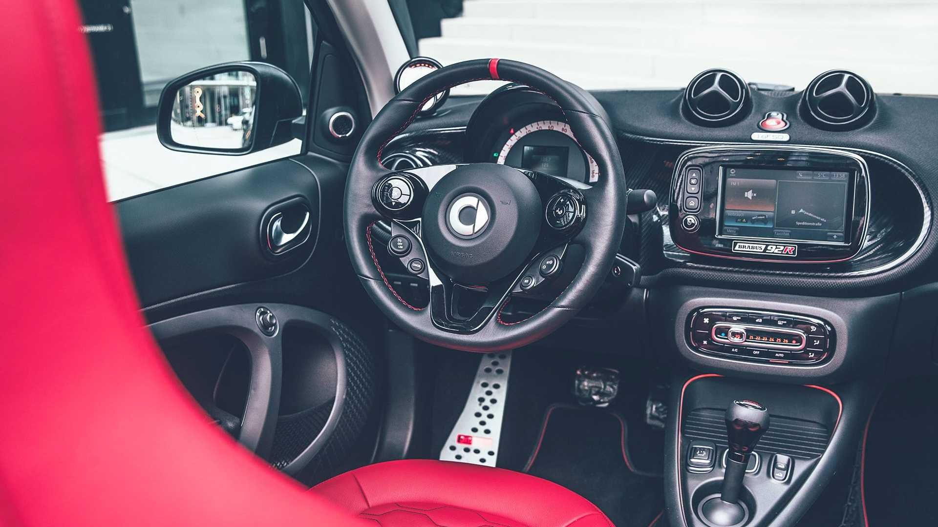 Brabus 92R Smart EQ ForTwo اسمارت برقی برابوس نمای  داشبورد