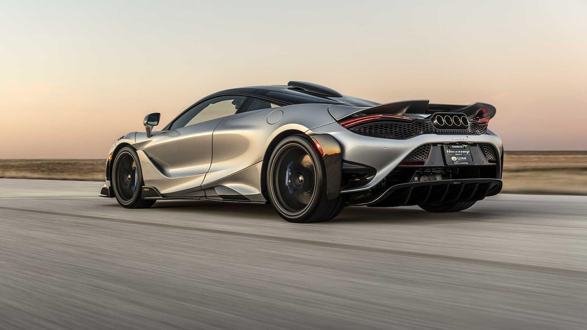 نمای عقب ابرخودرو مک لارن 765 ال تی / McLaren 765LT  با تیونینگ هنسی / Hennessey 
