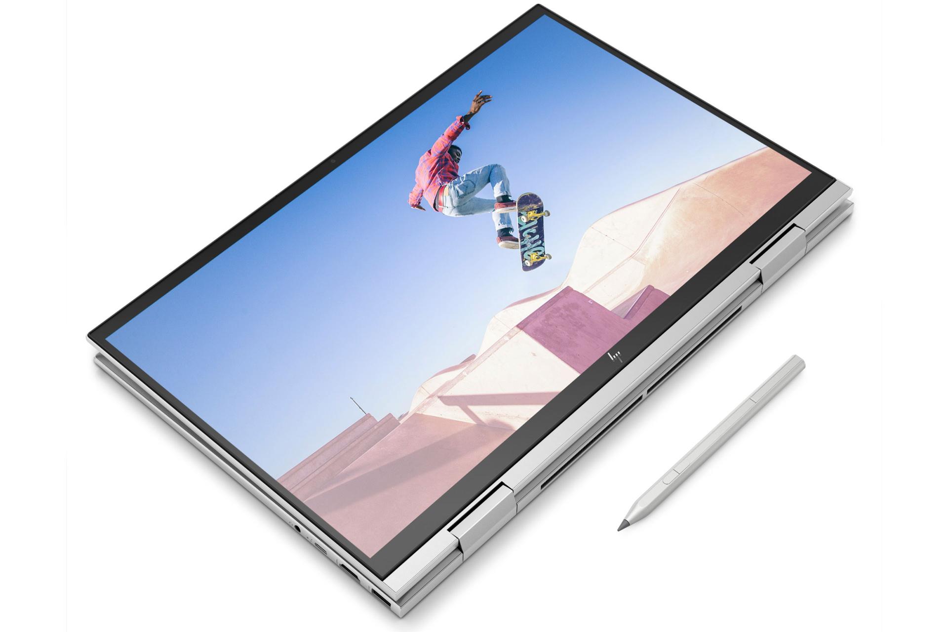 مدل نقره ای HP Envy x360 15 حالت تبلت