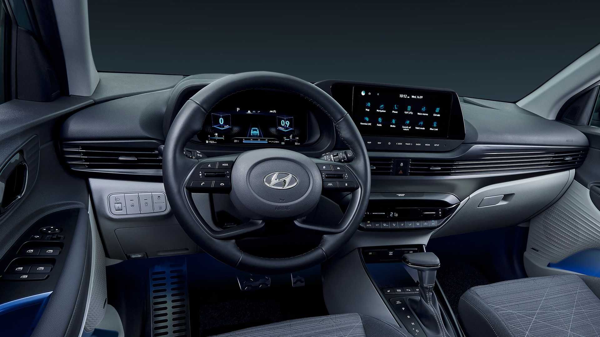 Hyundai Bayon هیوندای بایون نمای داشبورد 
