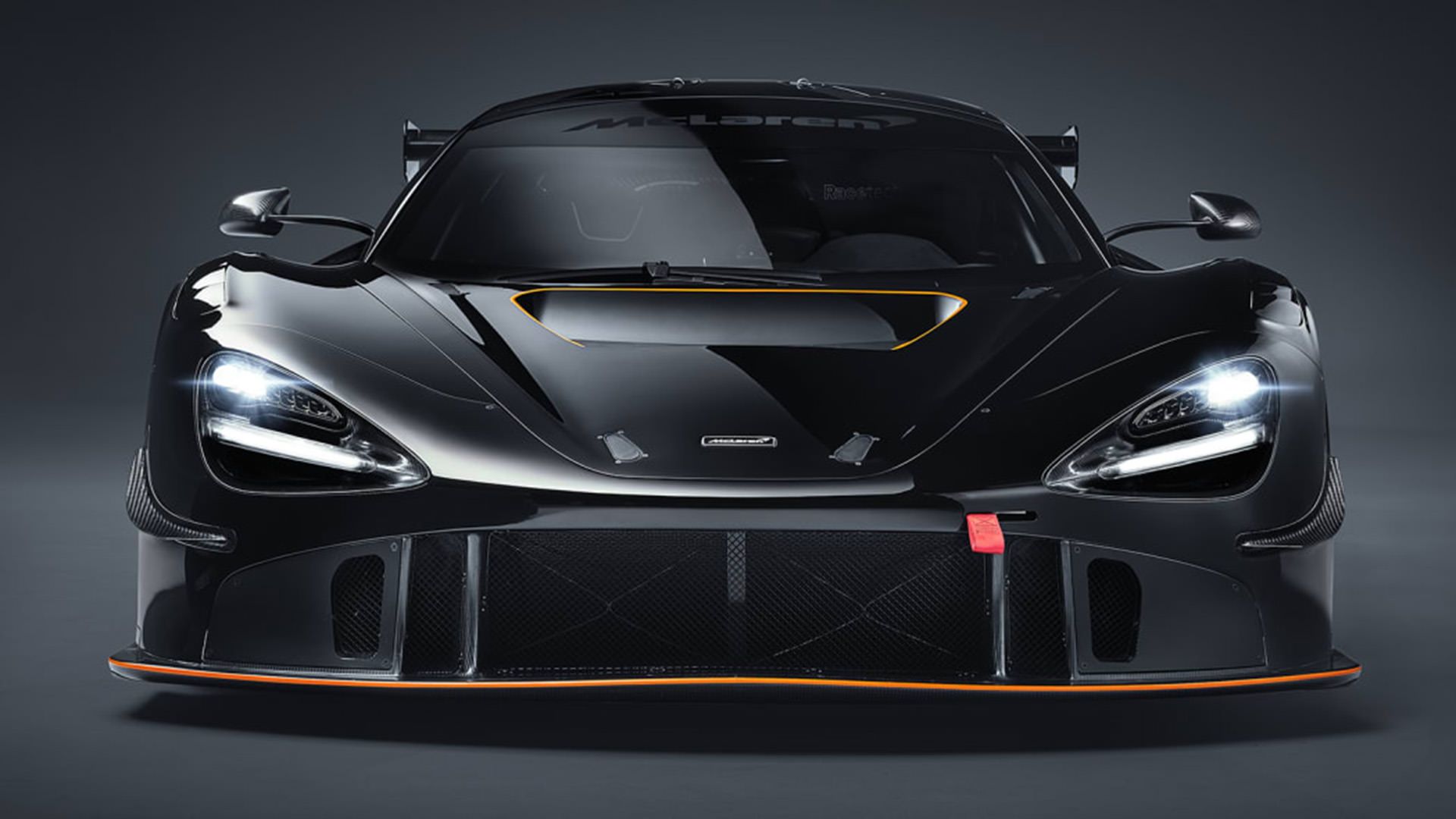 نمای جلو مک لارن 720 اس جی تی تری ایکس / McLaren 720S GT3X مشکی رنگ