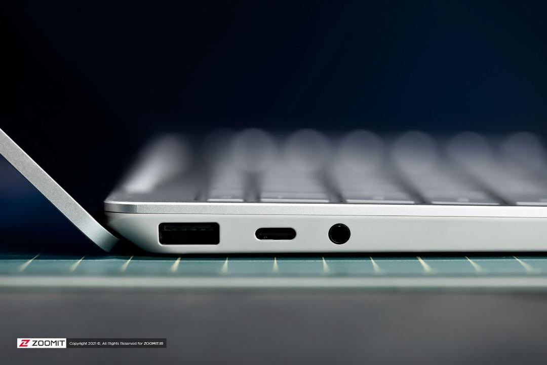 درگاه USB سرفیس لپ تاپ گو مایکروسافت