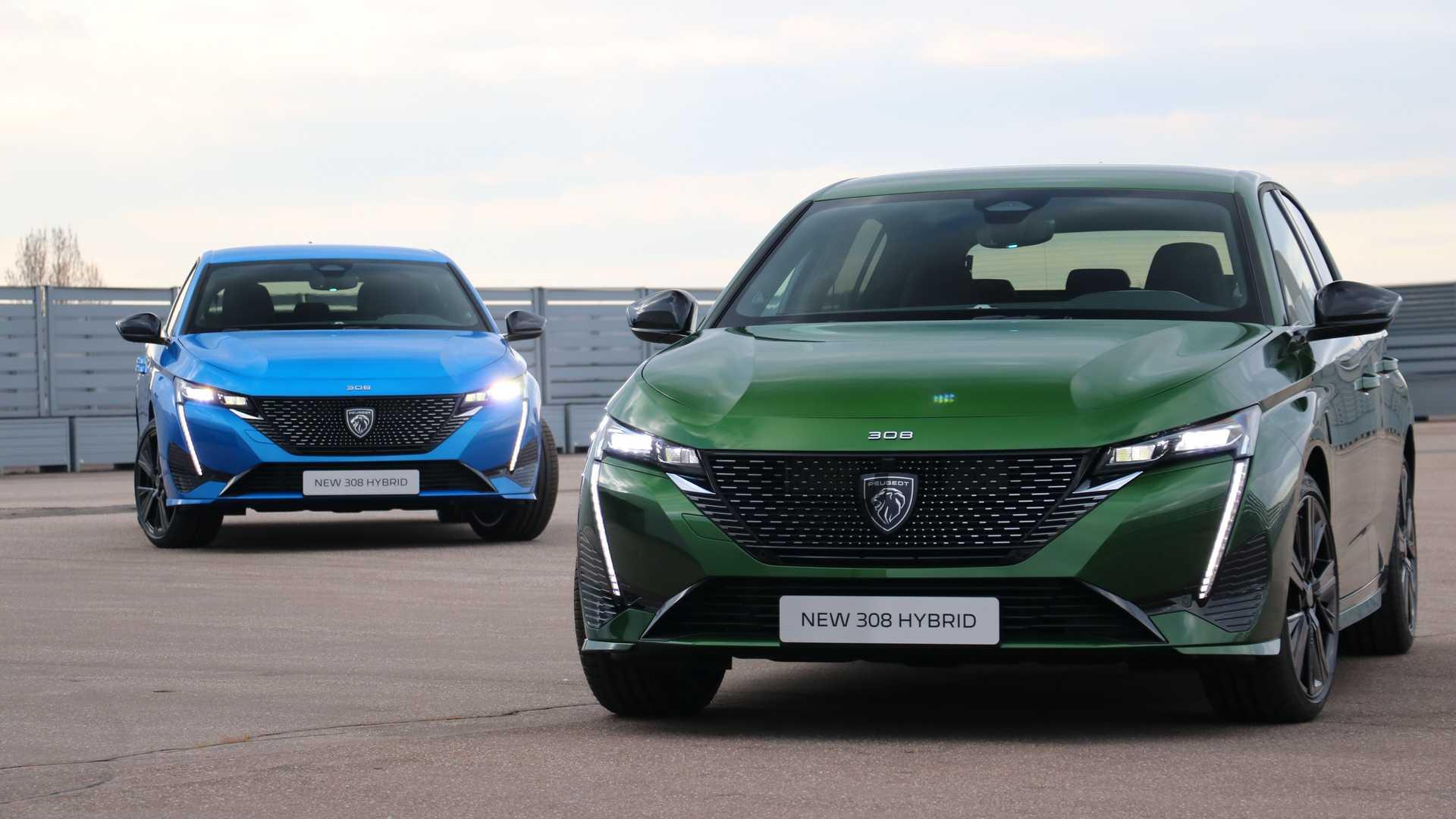 Peugeot 308 پژو 308 مدل 2021 نمای گروهی 