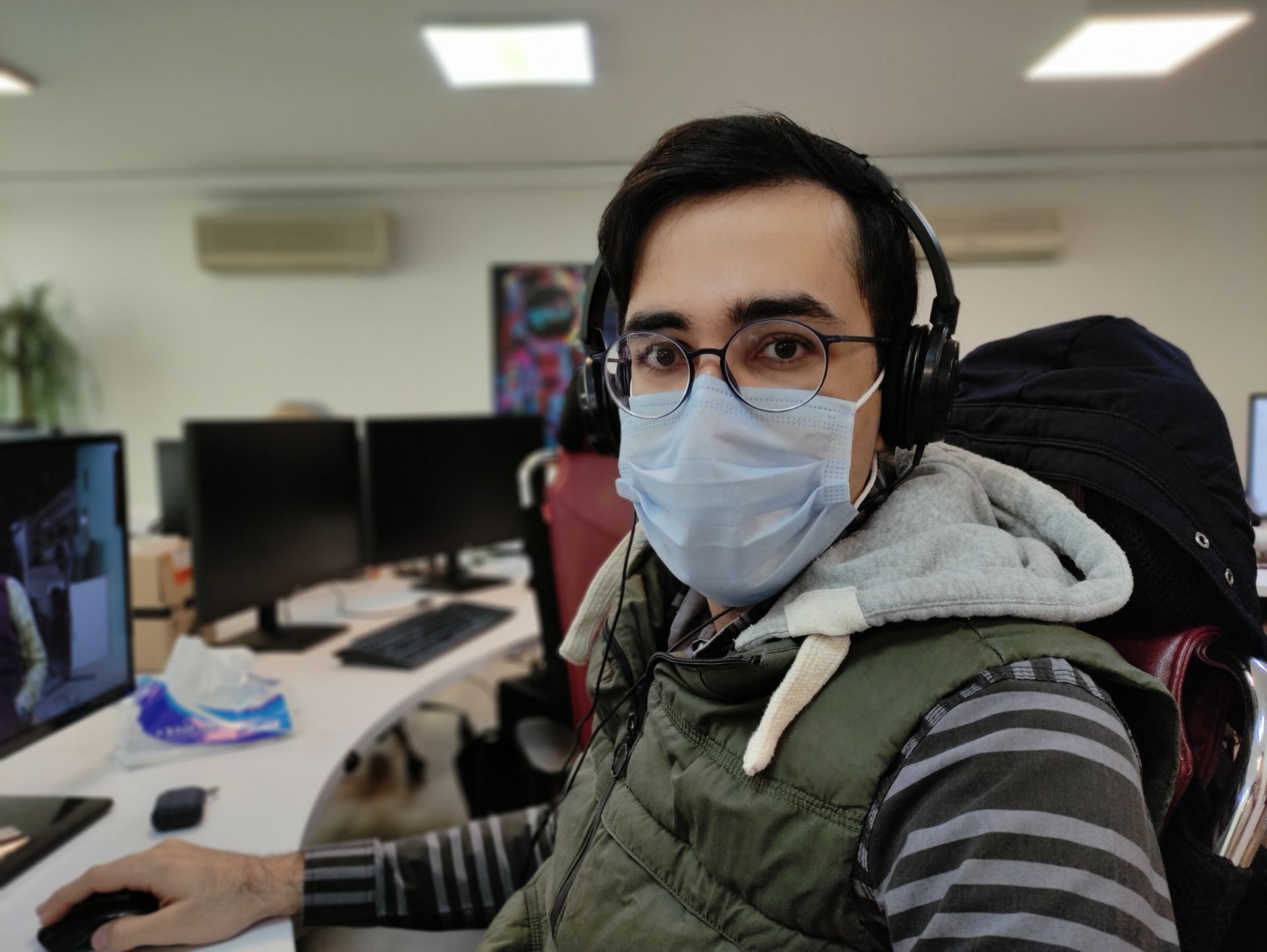 عکس پرتره پوکو X3 - کیوان هندی