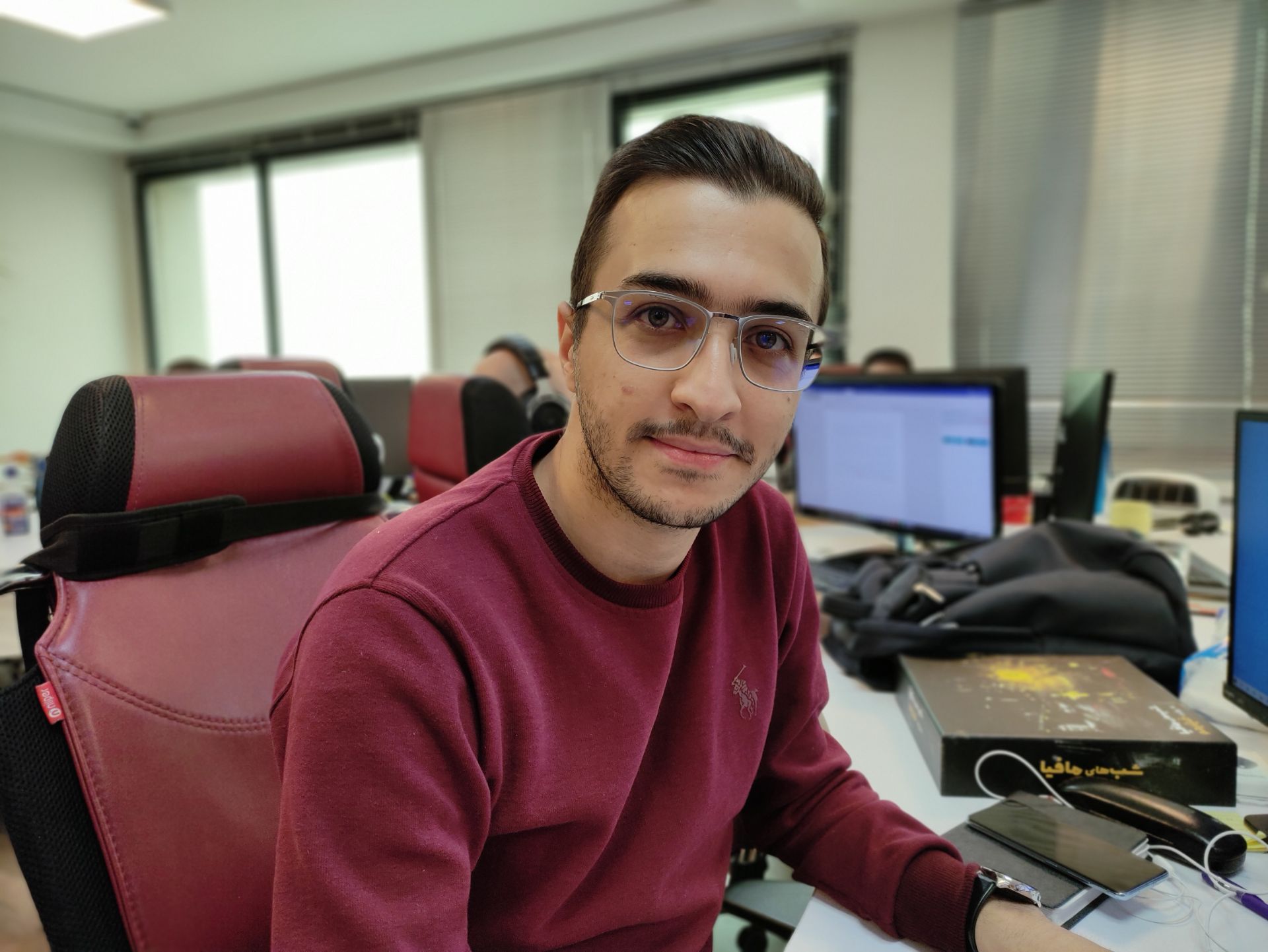 عکس پرتره پوکو X3 - صدرا مخملی