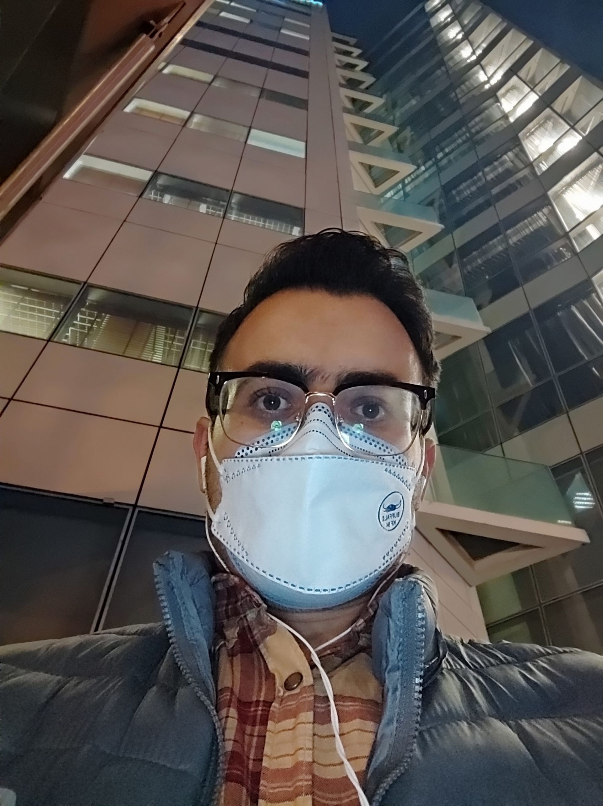 عکس سلفی پوکو X3 - مهرداد عیسی لو