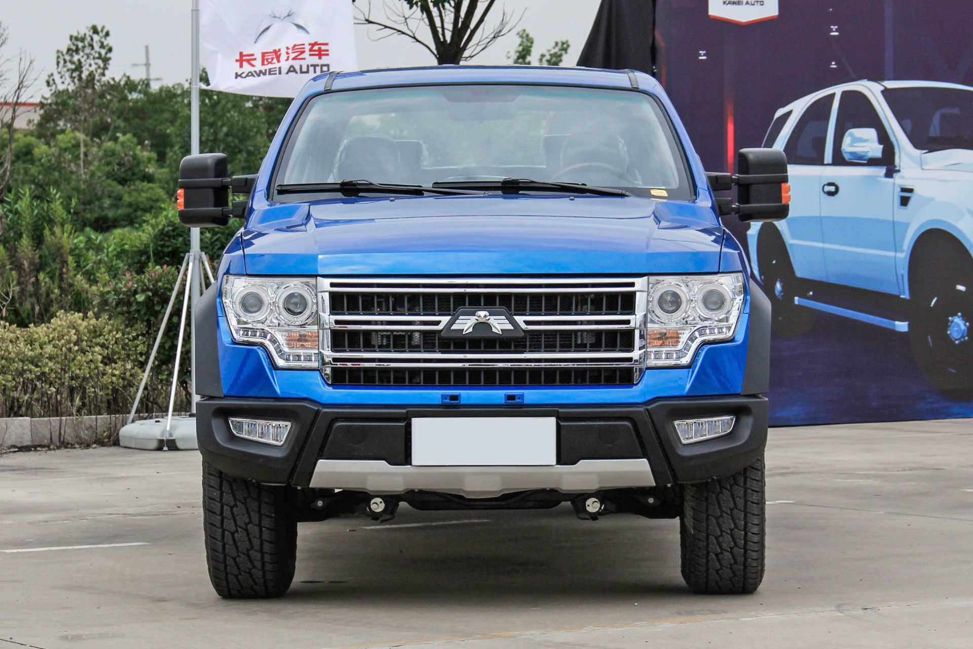 نمای روبرو Kawei EV7 وانت برقی مپنا کاوی