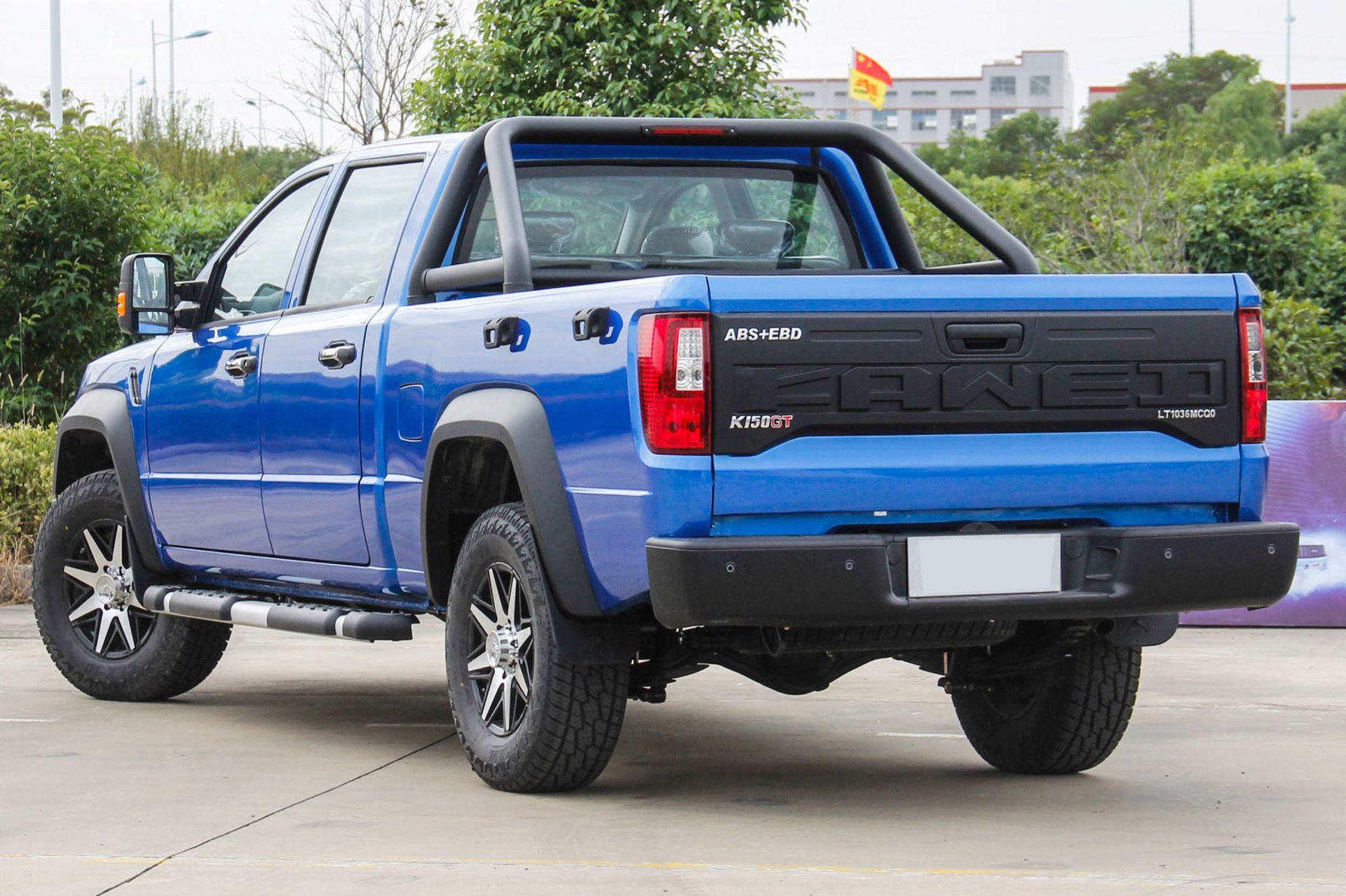 نمای پشت Kawei EV7 وانت برقی مپنا کاوی